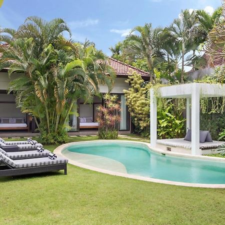 Villa Alice Seminyak Esterno foto