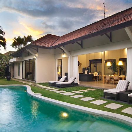 Villa Alice Seminyak Esterno foto