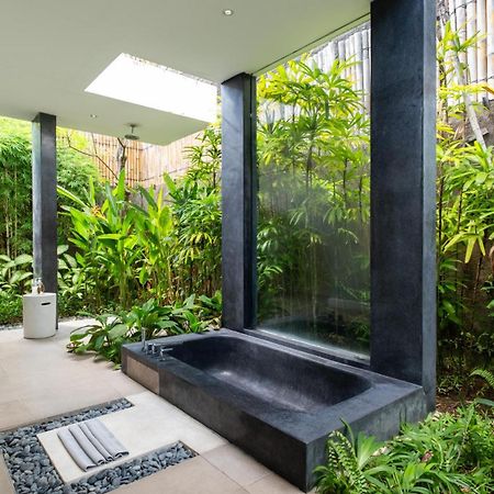 Villa Alice Seminyak Esterno foto