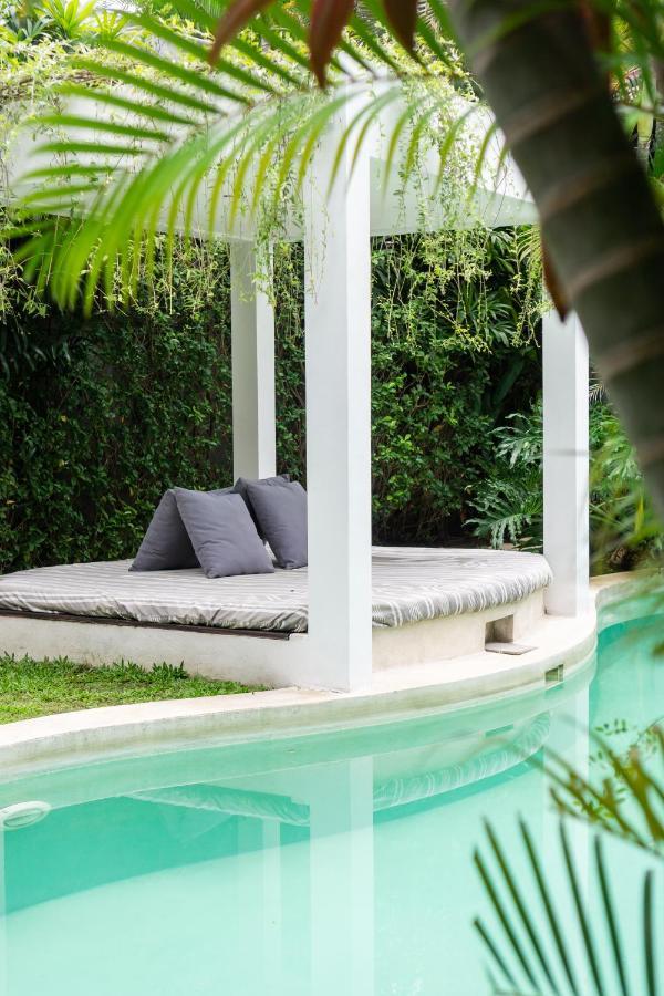 Villa Alice Seminyak Esterno foto