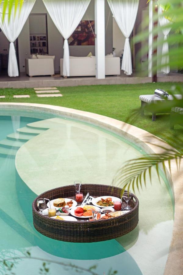 Villa Alice Seminyak Esterno foto